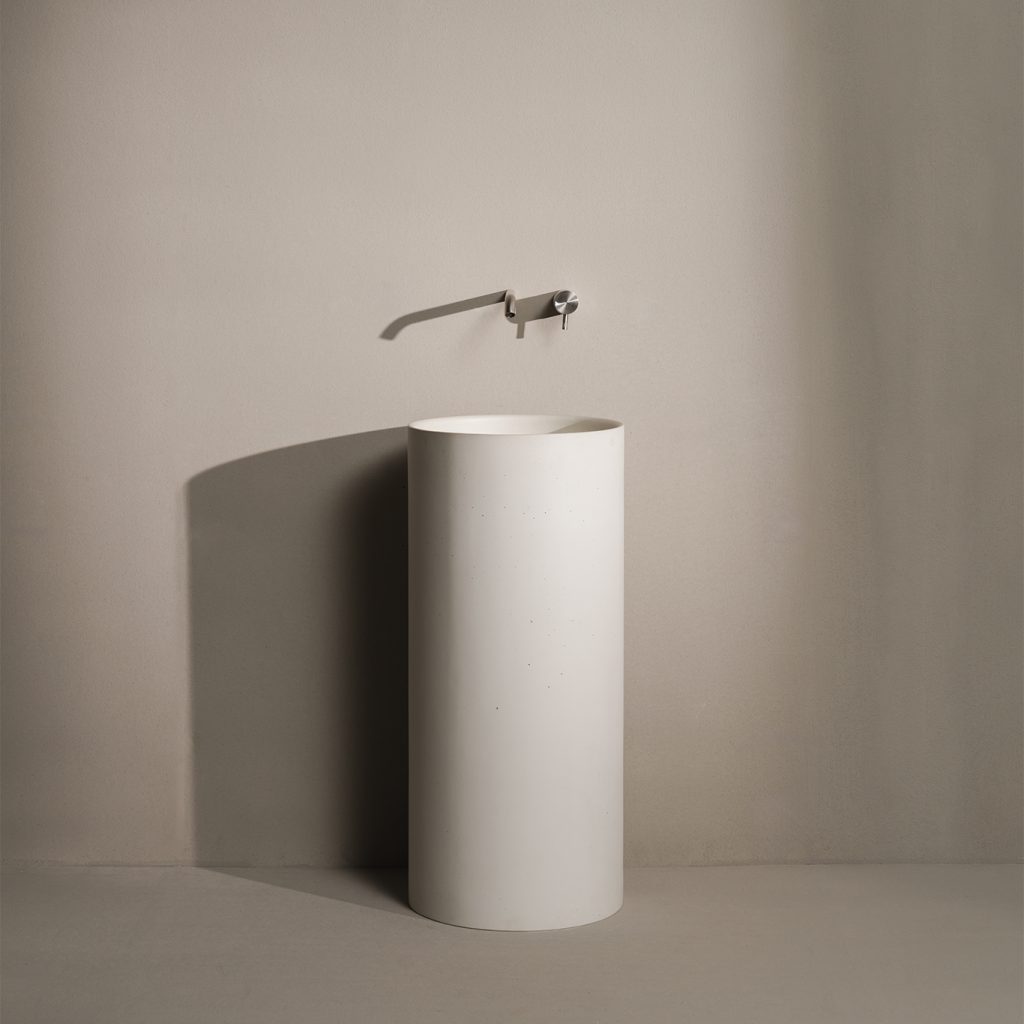 Sira-Concrete-Freestanding-Collection-Cliff.jpg